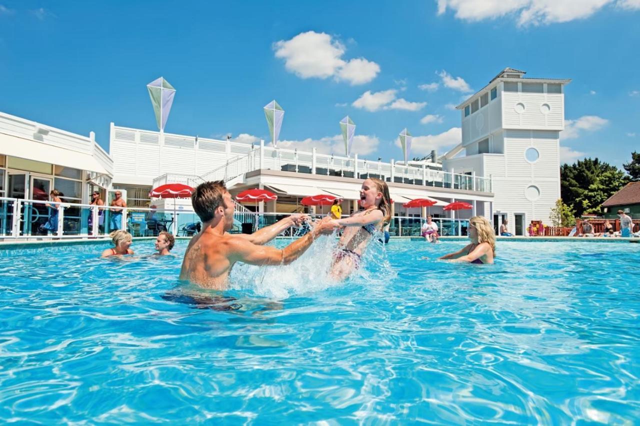 Sea Breeze Cabin Poole Zewnętrze zdjęcie
