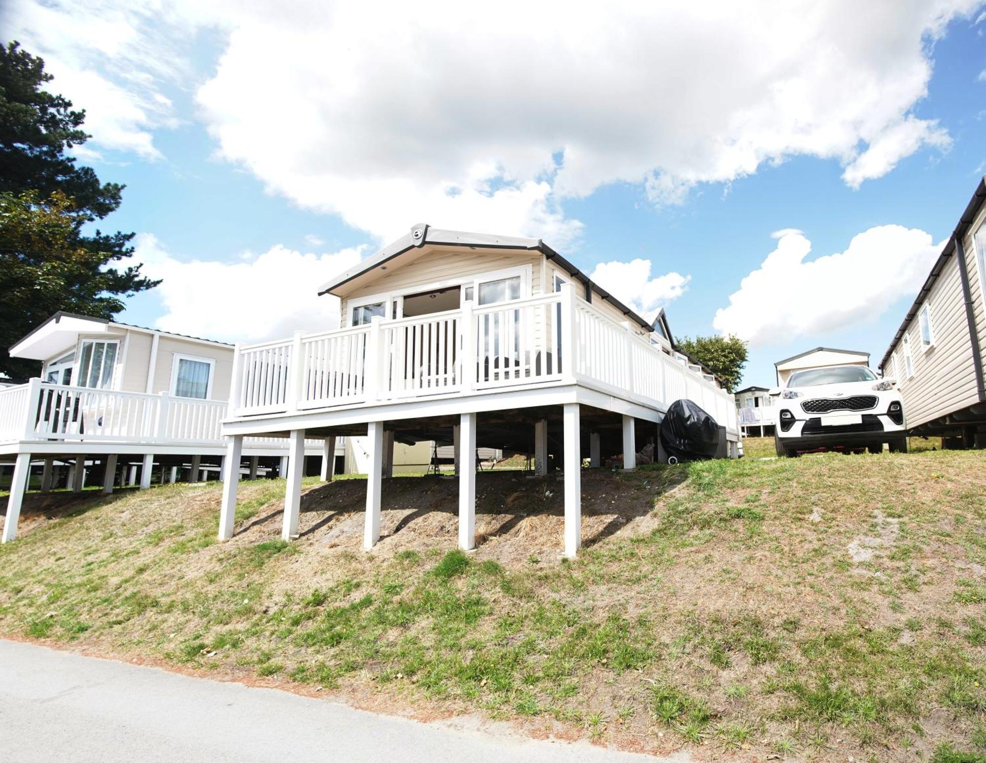 Sea Breeze Cabin Poole Zewnętrze zdjęcie